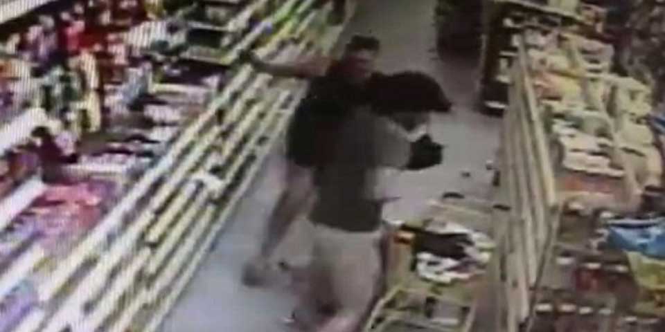 Video: madre lucha por evitar que su hija sea secuestrada