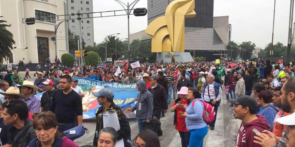 Concluye marcha de CNTE sin recibir respuesta de los Pinos - marcha-cnte-pinos-1