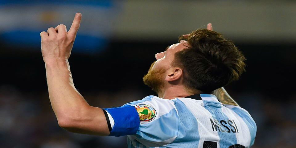 Messi se presenta con goleada en Copa América