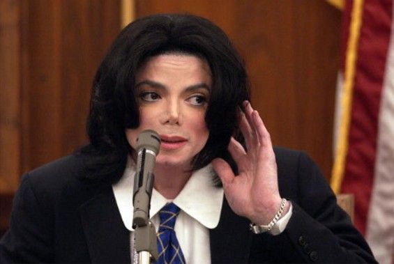 Confirman que Michael Jackson coleccionaba pornografía infantil Confirman que Michael Jackson coleccionaba pornografía infantil