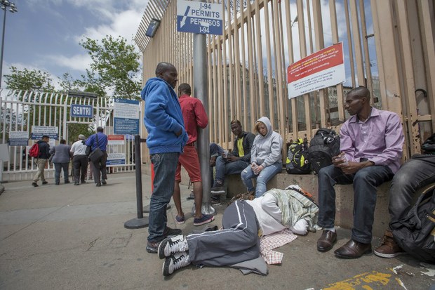 Aumentan migrantes centroamericanos, asiáticos y africanos por México: INM - migrantes-africanos-mexico-Cuartoscuro