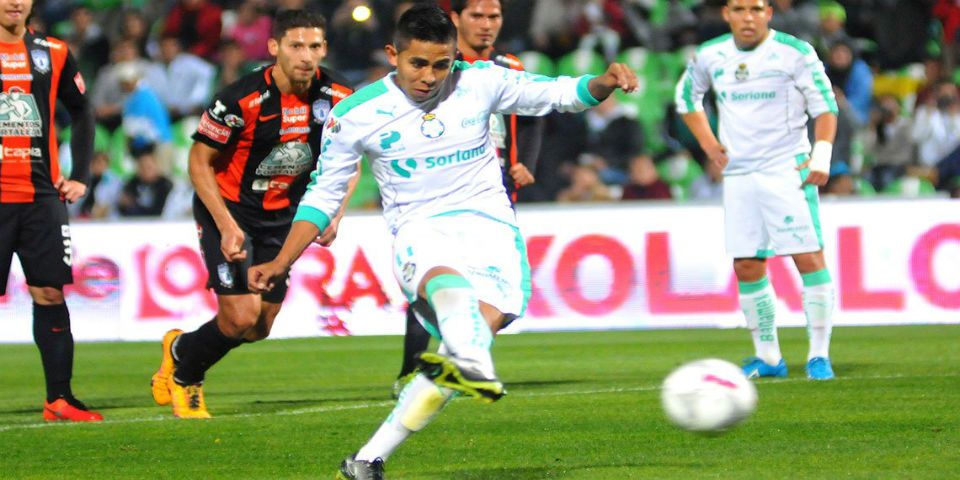 Néstor Calderón, prestado a Chivas