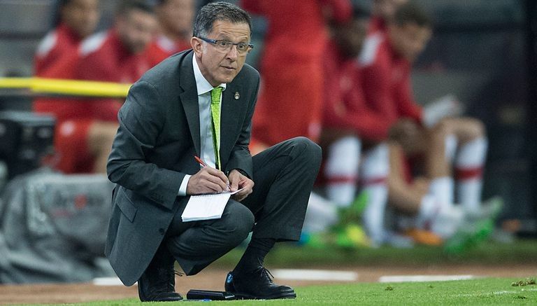 Técnico del Tri preocupado por las jugadas a balón parado - osorio