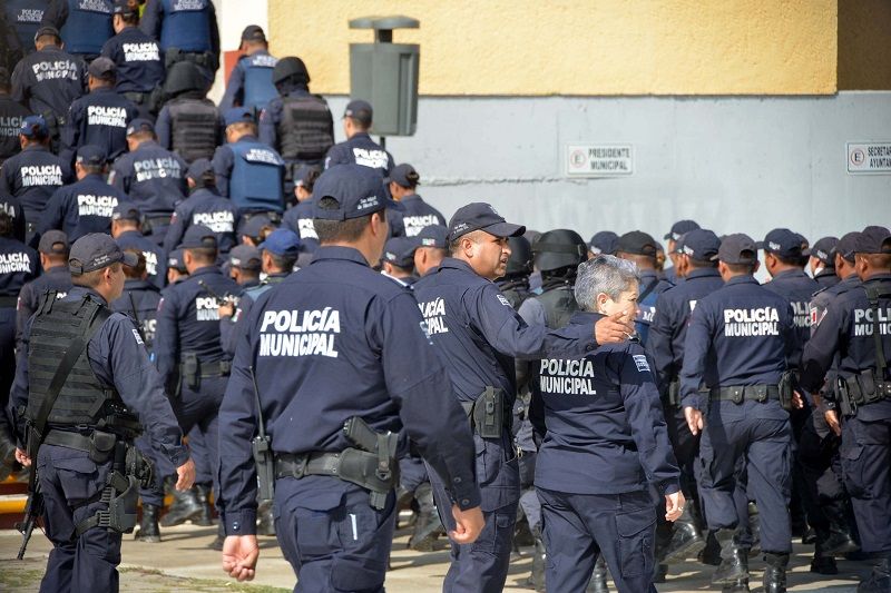 Policías municipales ganan desde 2 mil pesos al mes