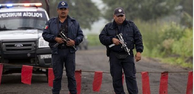 Policías municipales ganan desde 2 mil pesos al mes - policia-municipal_635