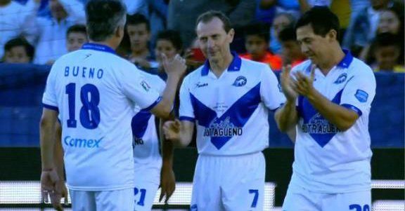 Emilio Butragueño recibe homenaje en estadio que llevará su nombre - proxy