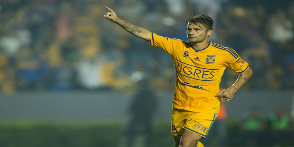 Rafael Sobis sería vendido al Cruzeiro