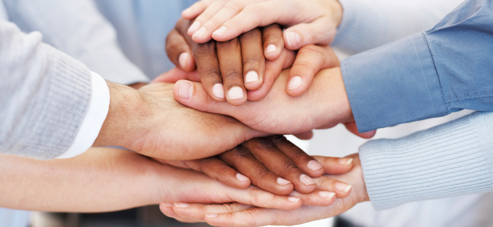 Redes sociales eliminarán mensajes que inciten al odio y la violencia