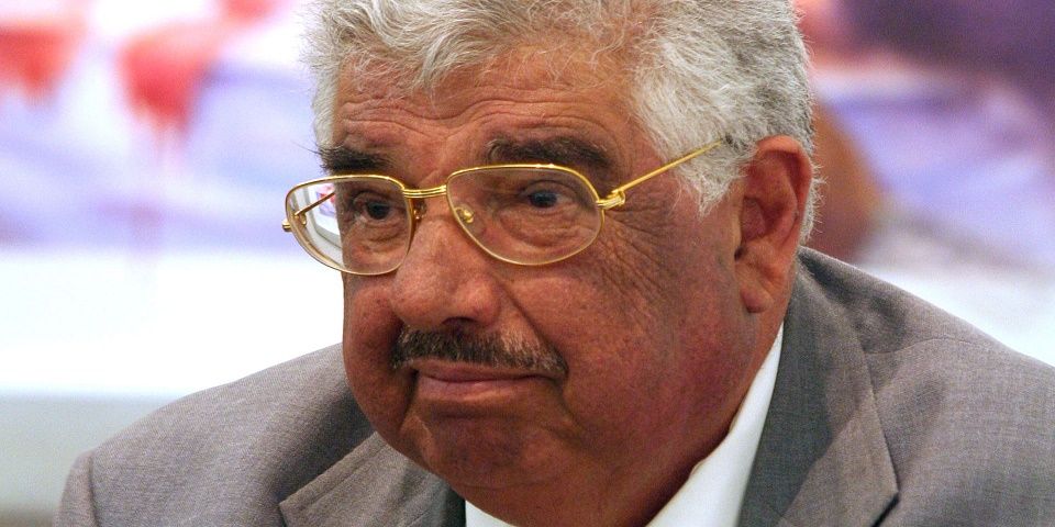 Rubén Aguirre, estable tras neumonía