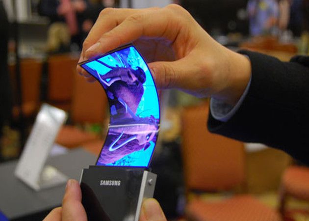 Samsung se prepara para lanzar smartphones flexibles - samsungflexible-630x450