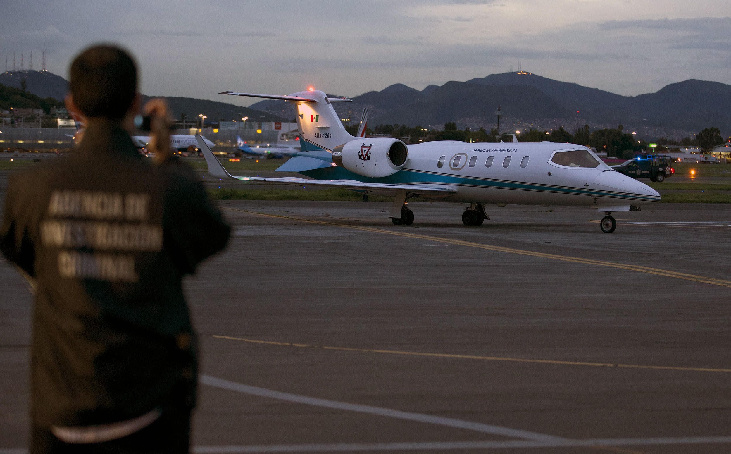 Llegada de “El Güero” Palma al AICM