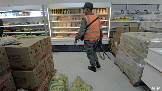 Venezolanos recurren a trueques en redes sociales por escasez de comida - venezuela-AFP