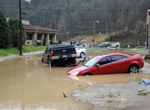 Inundaciones en West Virginia dejan por lo menos cuatro muertos - west-virginia-