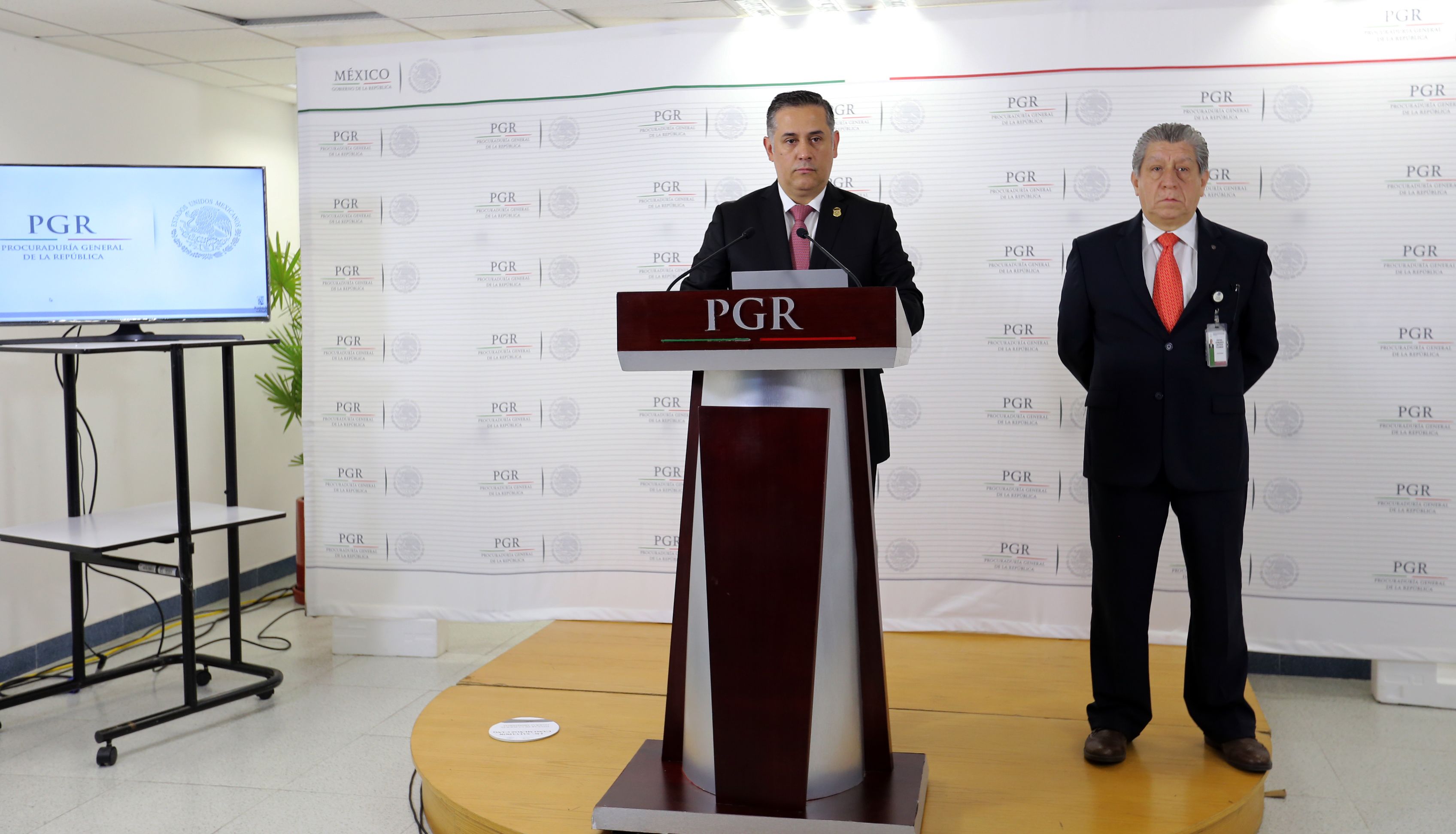 Asegura PGR 26 millones de cigarros ilegales en la Ciudad de México