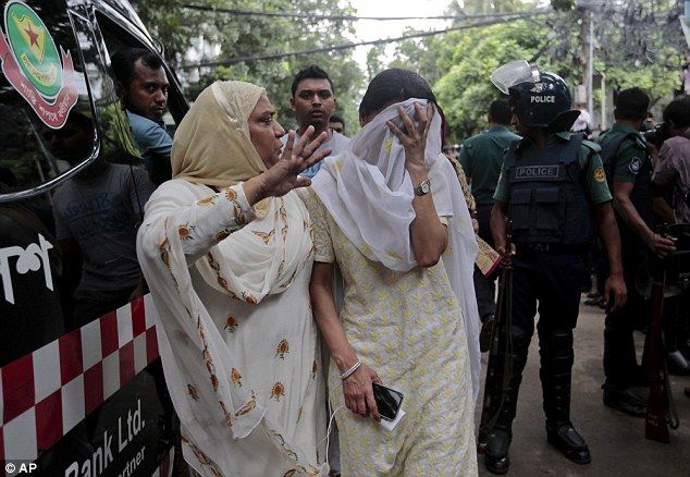 Terroristas en Bangladesh perdonaron a quien podía recitar el Corán - 08