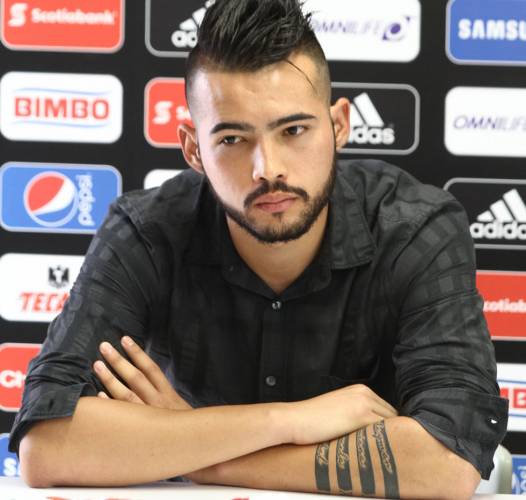 Omar Bravo y Michel Vázquez pelean por dinero - 08101534d27b540med