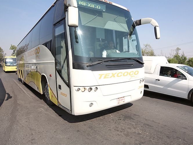 Aparecen dos de los autobuses ADO robados en Azcapotzalco