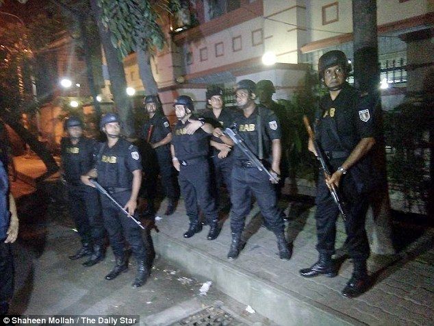 Terroristas en Bangladesh perdonaron a quien podía recitar el Corán - 21