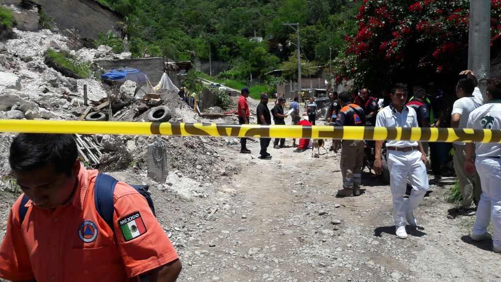 Deslizamiento de tierra en Chilpancingo mata a una persona - 2b6fe17f-d8d3-4f84-b490-cb98b7c78619