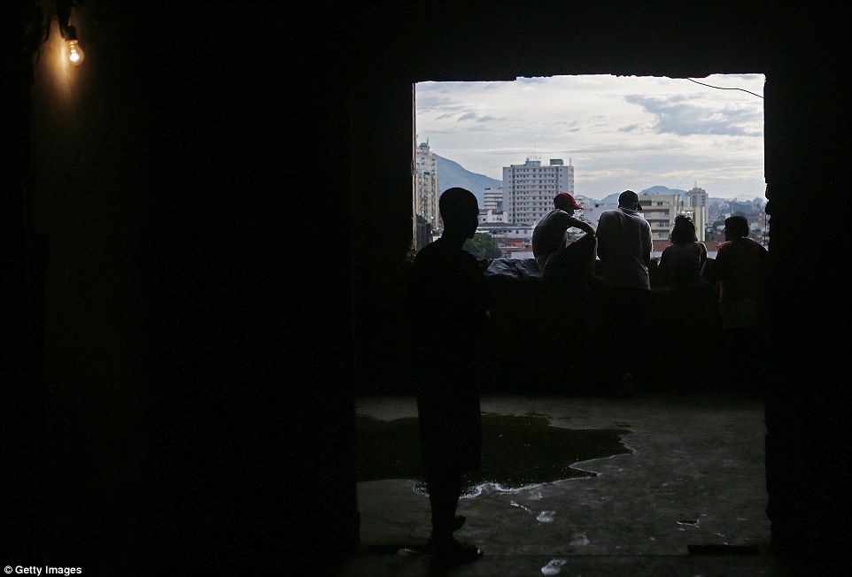 La sombra de los Juegos Olímpicos de Río 2016 - 363FEF5C00000578-0-image-a-100_1468480560743