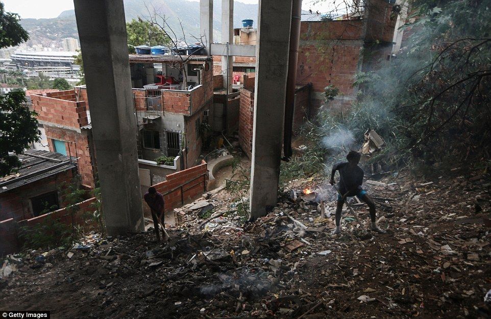 La sombra de los Juegos Olímpicos de Río 2016 - 363FEFE700000578-0-image-a-101_1468480562877