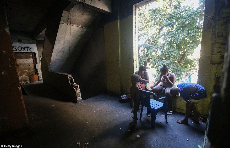 La sombra de los Juegos Olímpicos de Río 2016 - 36400CB900000578-0-image-a-107_1468480594807