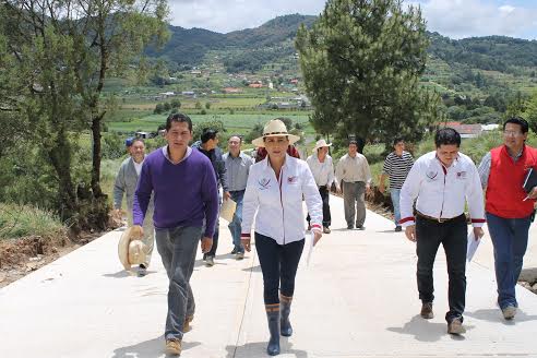 Érika Rodríguez supervisa obras en Apan, Omitlán y San Agustín Metzquititlán - 4ddb3fd8-6e13-4eab-8d24-56beb6511c4e