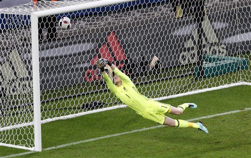 Histórico triunfo de Gales en la Euro - 8bc15b9f261163219d0f6a7067000c0a