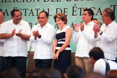 Héctor Astudillo anuncia aplicación de medidas para combatir la corrupción - ANUNCIA-HAF-APLICACIÓN-DE-MEDIDAS-CONTUNDENTES-Y-ESTRATÉGICAS-PARA-COMBATIR-LA-CORRUPCIÓN1-480x320