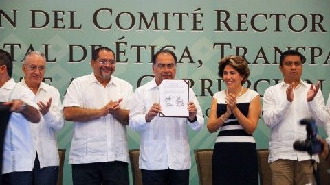 Héctor Astudillo anuncia aplicación de medidas para combatir la corrupción