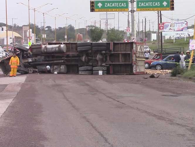 Carambola en Aguascalientes deja dos muertos