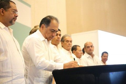 Héctor Astudillo anuncia aplicación de medidas para combatir la corrupción - Anuncia-HAF2-480x320