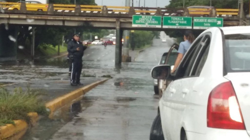 Inundaciones en Puebla y Guadalajara - Arcos-del-Milenio-1024x576