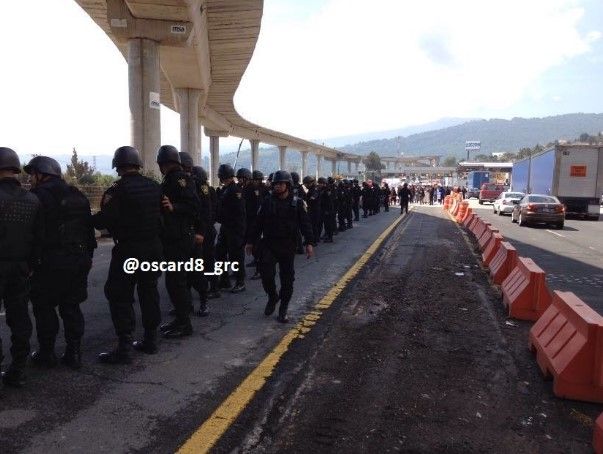 Bloqueos de la CNTE en la Ciudad de México - CNTE-Mexico-Cuernavaca-5jul-oscard8_grc