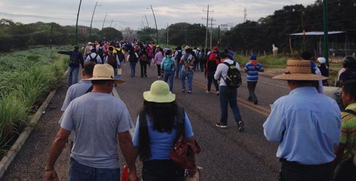 'Que nos dejen trabajar. No más bloqueos de la CNTE': empresarios - CNTe-aeropuerto-Chiapas-Jose-Luis-Escobar-Quadratin