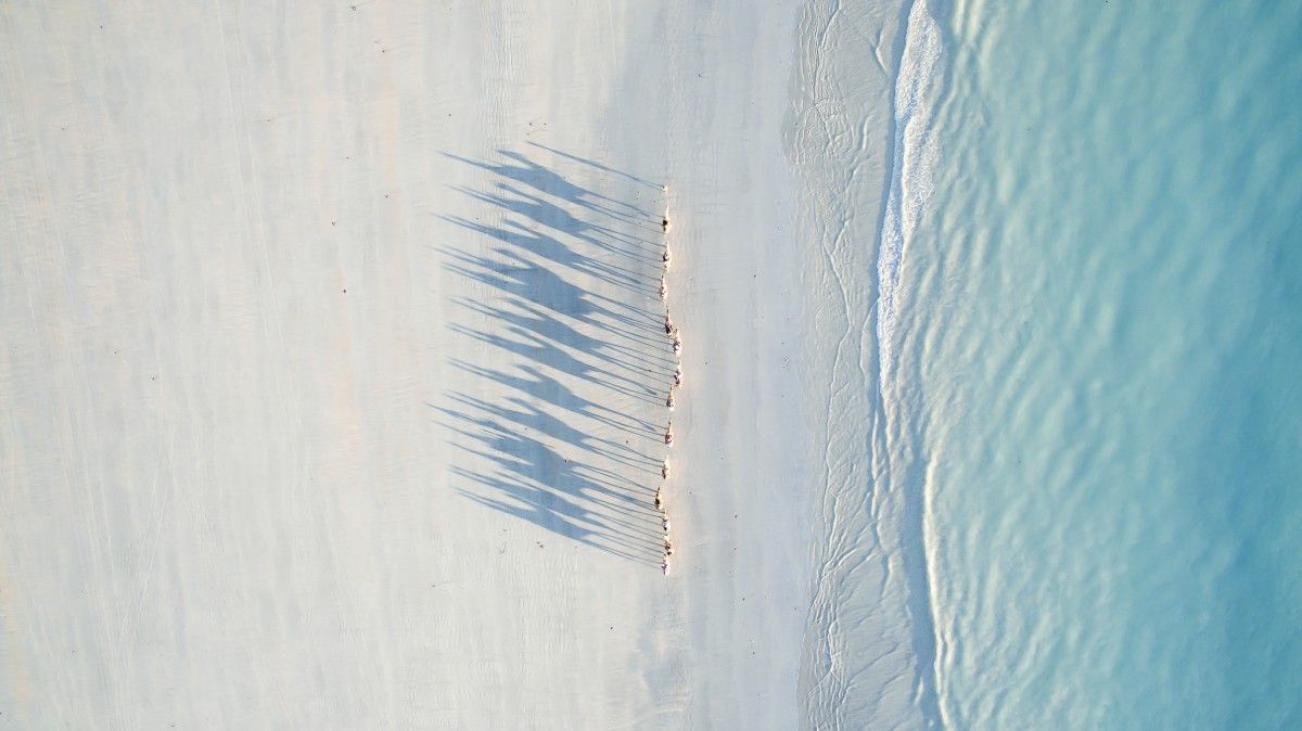 Las mejores fotografías con drones - Cable-Beach-by-DragonEye