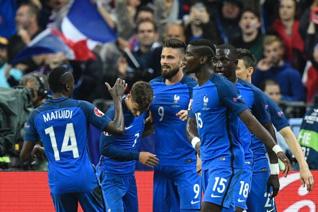 Francia acaba con el sueño islandés - Cmd_mY_WgAAxo2i-1-1024x683