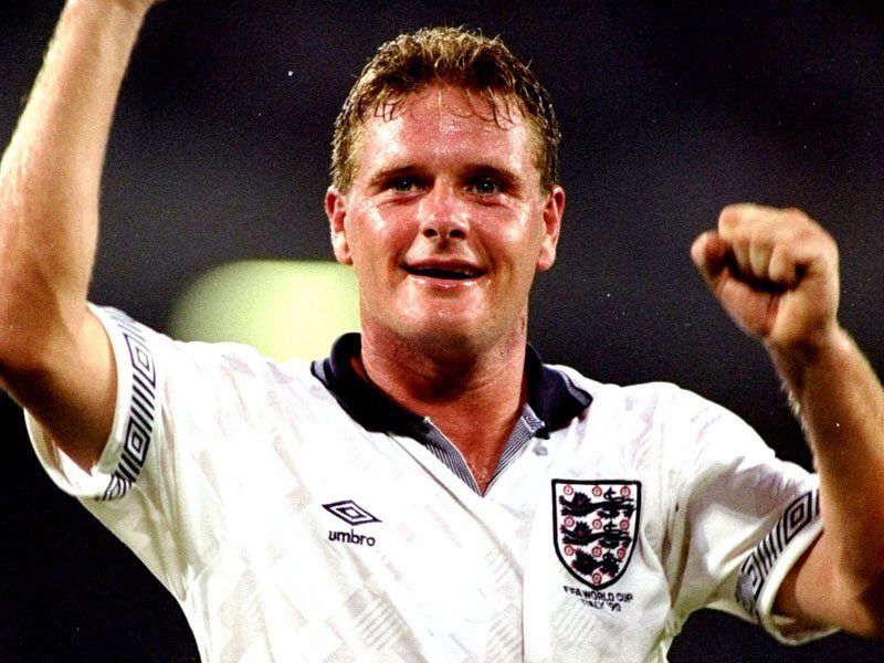 La decadente imagen de Paul Gascoigne - CnHvcjSWcAEIVyS
