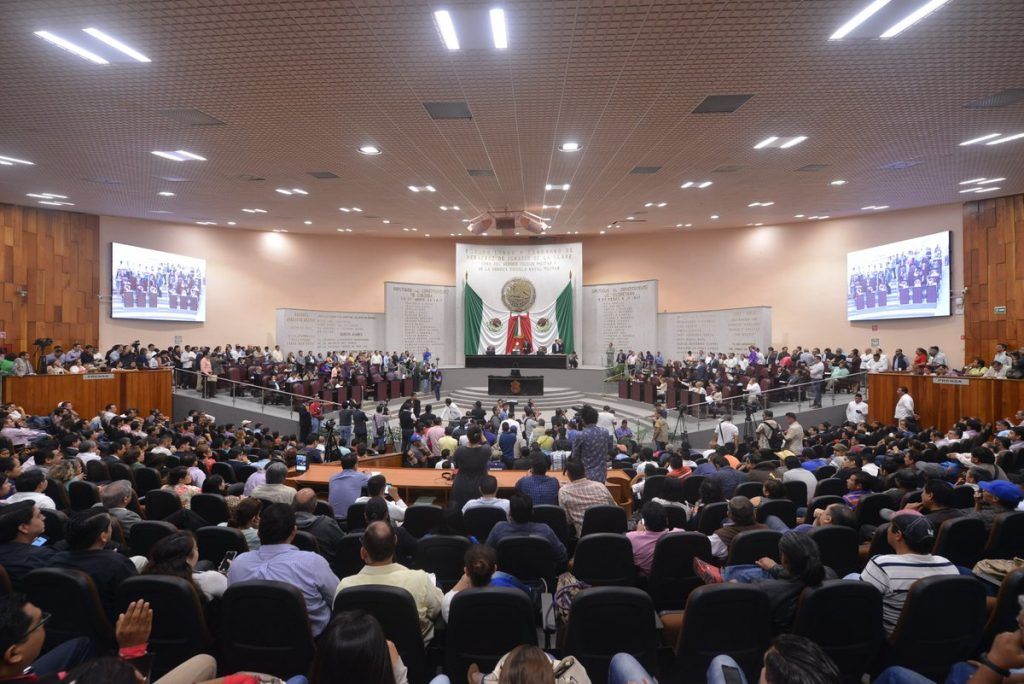 Aprueba Congreso de Veracruz fideicomisos para saldar deudas del estado - Congreso-Veracruz-5-1024x684
