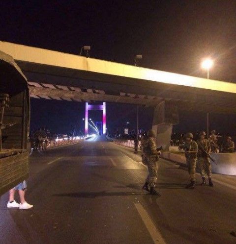 Fallido golpe de estado en Turquía - Ejercito-Estambul