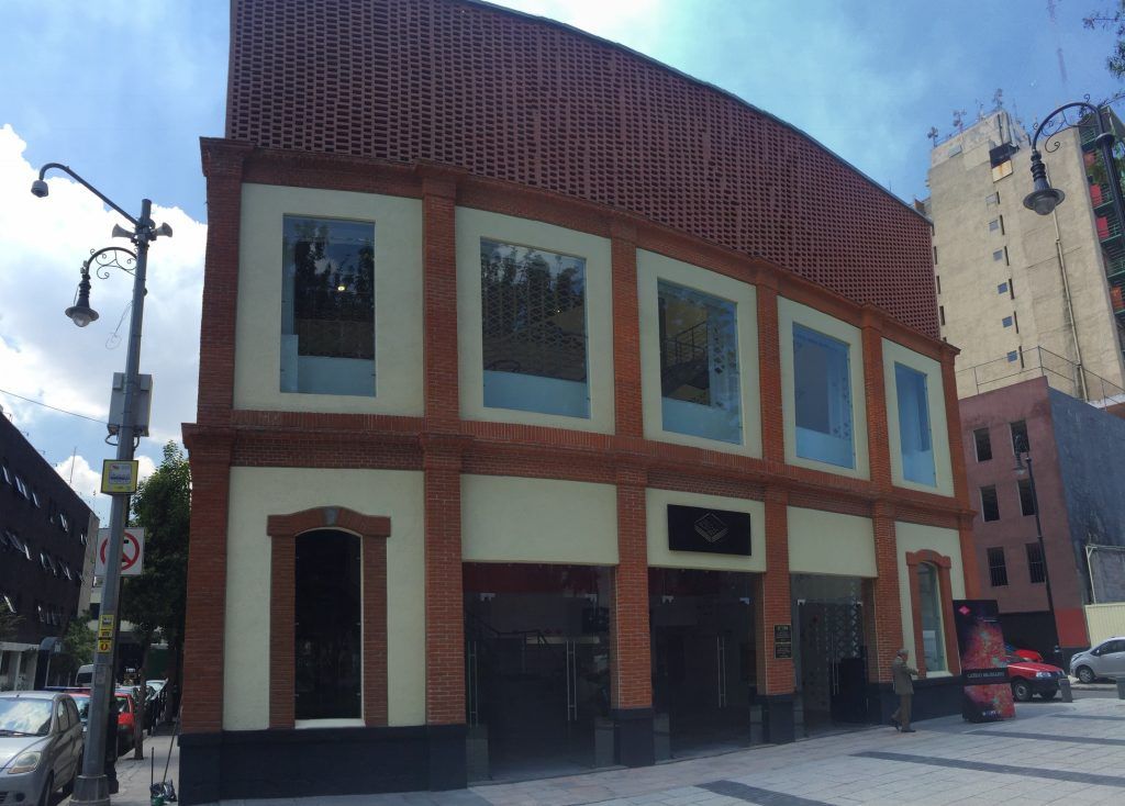 Ya abrió la Gran Maqueta de la Ciudad de México y fuimos a conocerla - El-exteriro-del-centro-multimedia-Futura-CDMX-1024x734