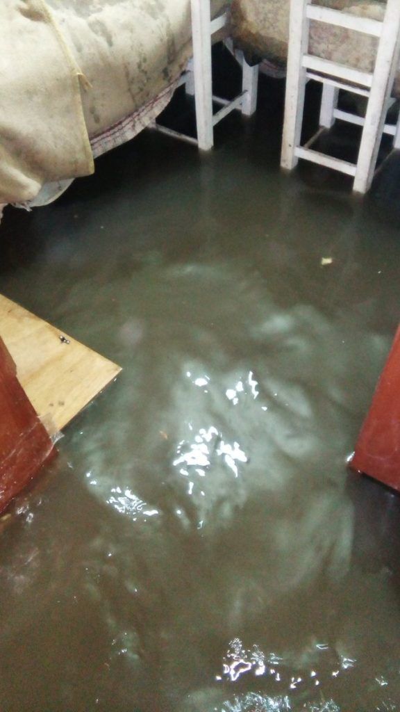 Inundaciones en el Valle de México - Encharcamiento-Ixtapaluca-@MaggiKaren-4-576x1024