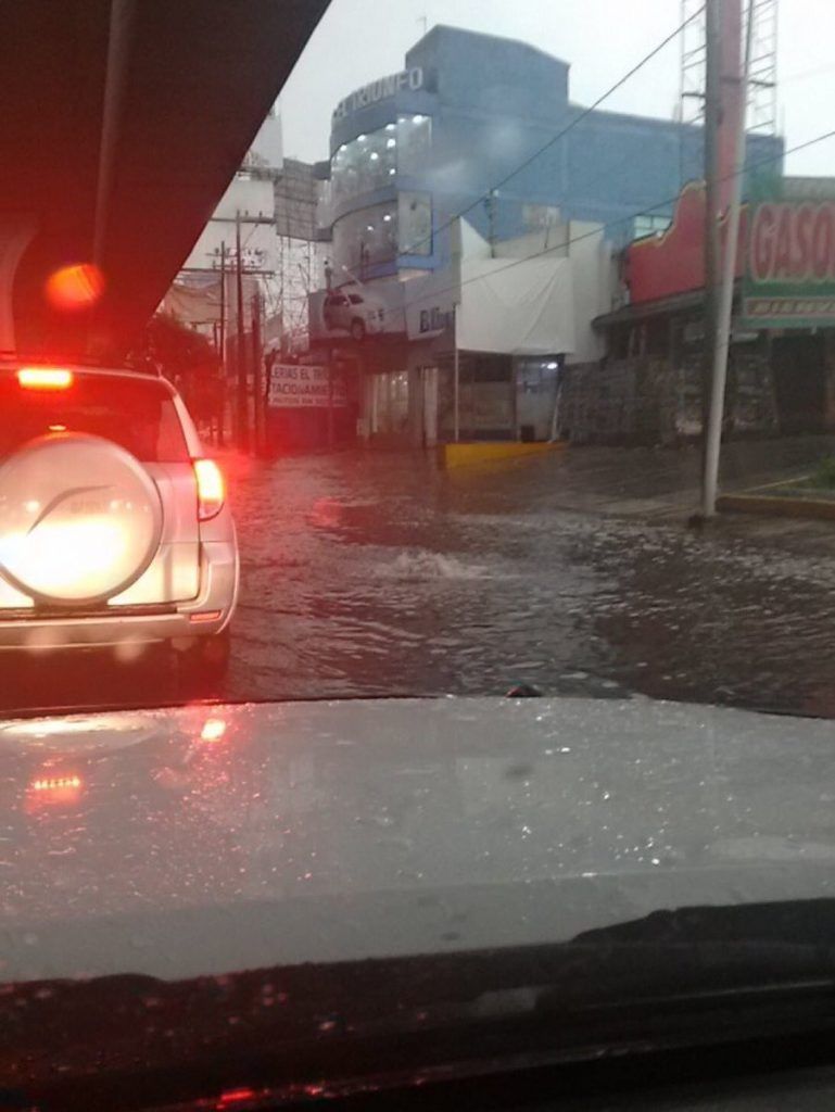 Inundaciones en el Valle de México - Encharcamiento-chematierra-769x1024