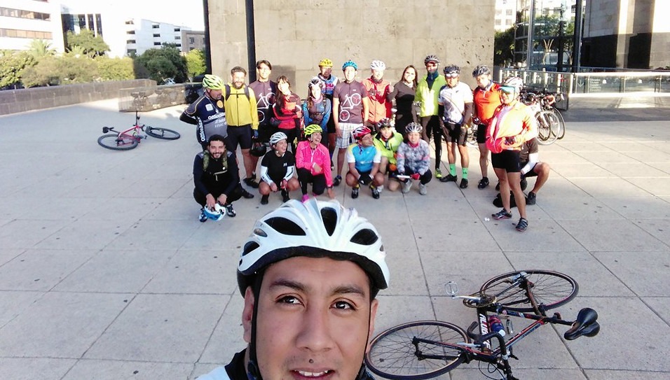 Asaltan a ciclistas en carretera del Estado de México