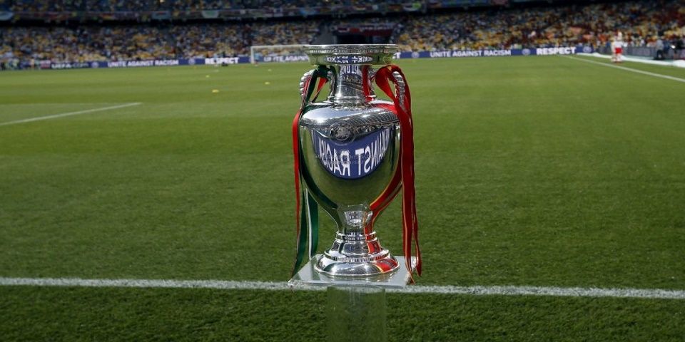 Alemania y Turquía compiten por sede de Euro 2024