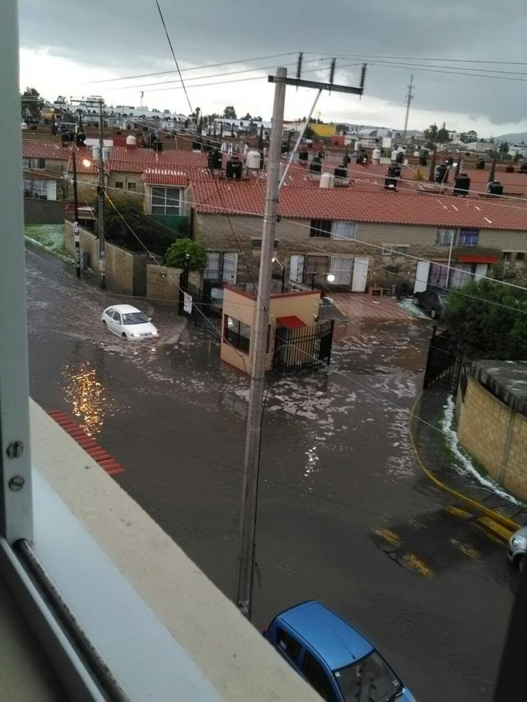 Inundaciones en Puebla y Guadalajara - Geovillas-del-Sur-adrian-bicho-4-768x1024