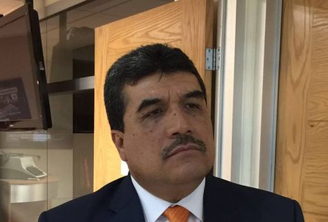 Detienen al líder de la sección 50 del SNTE - Guadalupe_Castillo-lider_seccion_50_snte_MILIMA20160707_0277_11