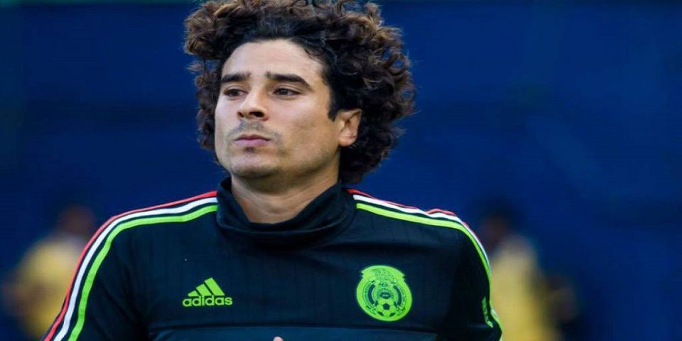Guillermo Ochoa, nuevo jugador del Granada