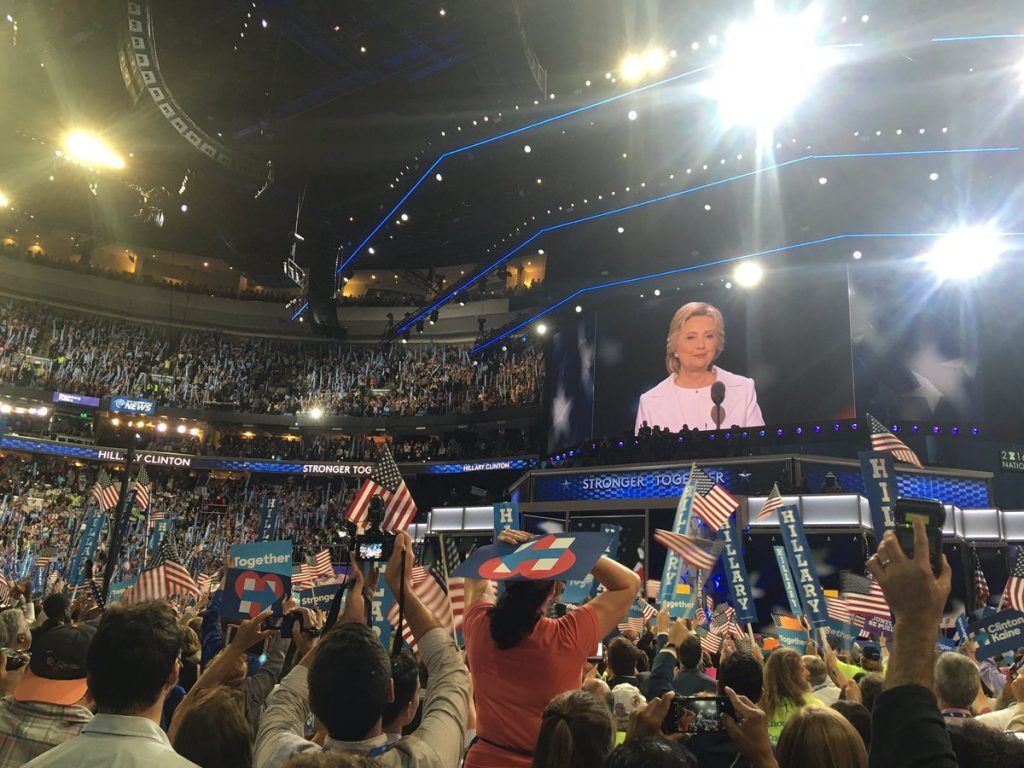 "Nosotros no construiremos un muro, construiremos garantías": Hillary Clinton - Hillary-Clinton-briannapause-1024x768