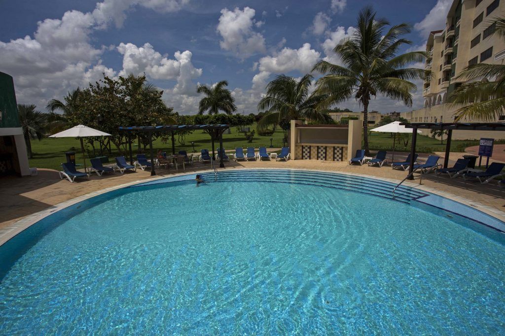 Una noche en primer hotel administrado por Estados Unidos en Cuba - Hotel-Four-Points-Cuba-4-1024x682